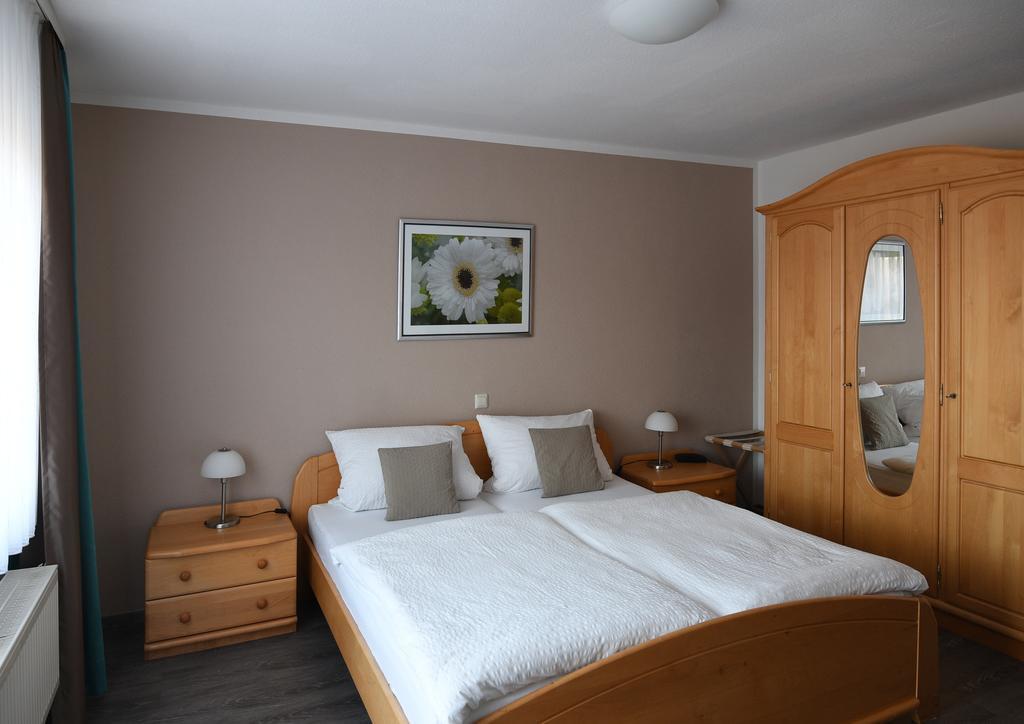 Gaestehaus Kleine Kalmit Landau in der Pfalz Extérieur photo